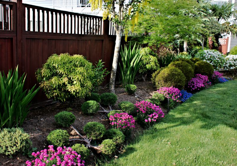 Flower Bed Maintenance Costs — Cost of Flower Bed Maintenance